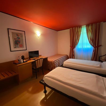 Albergo Aprica Garni Eksteriør billede